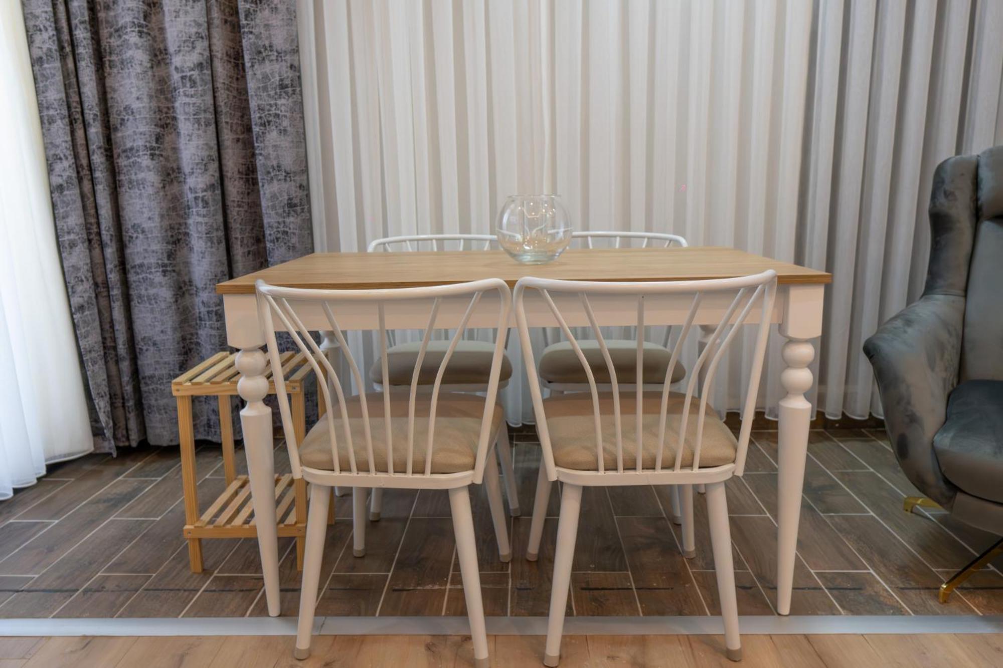 Wind Luxury 2 Apartman Aksu  Kültér fotó