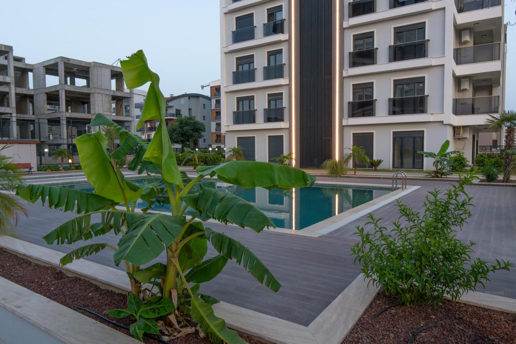 Wind Luxury 2 Apartman Aksu  Kültér fotó