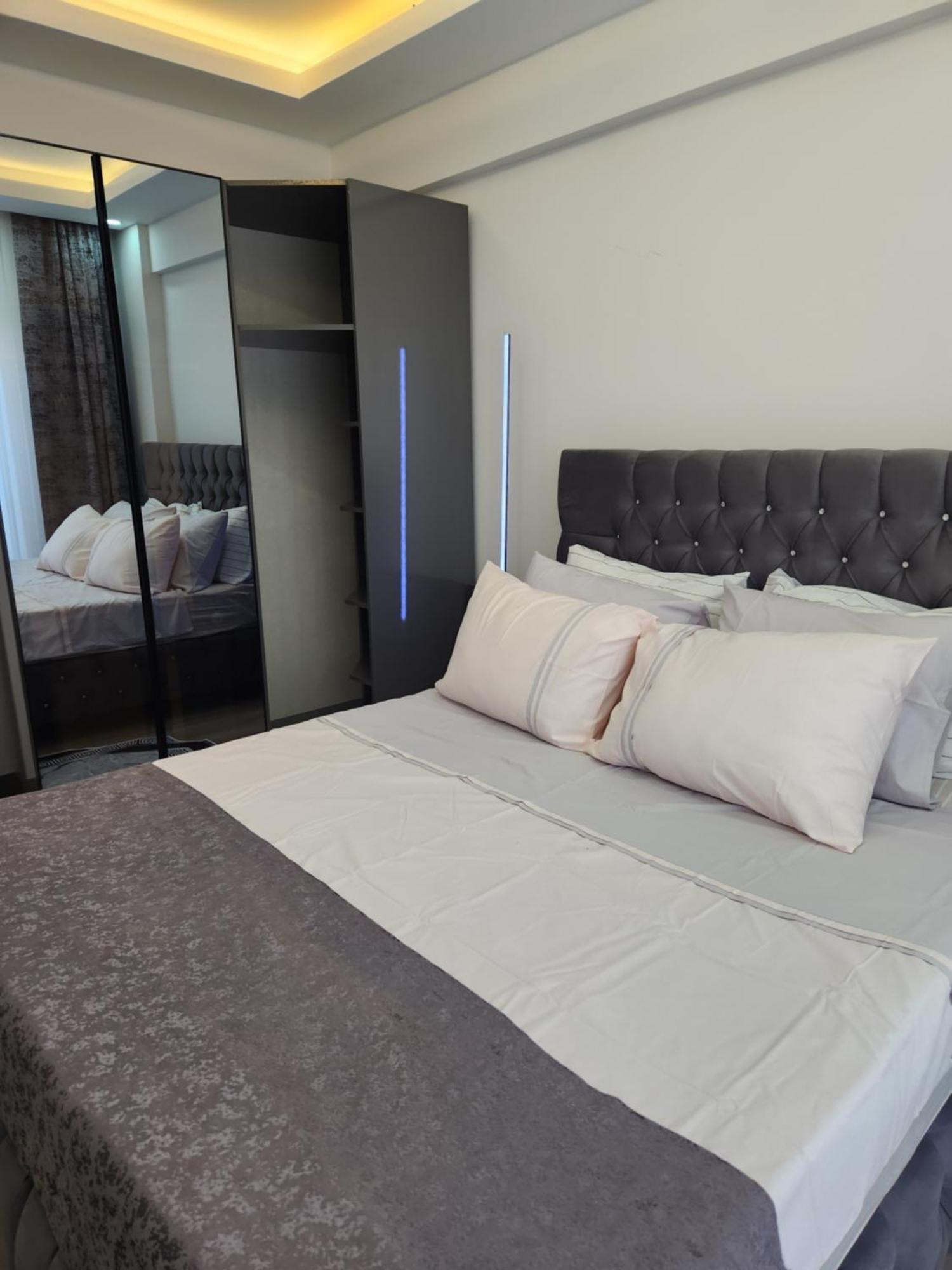 Wind Luxury 2 Apartman Aksu  Kültér fotó