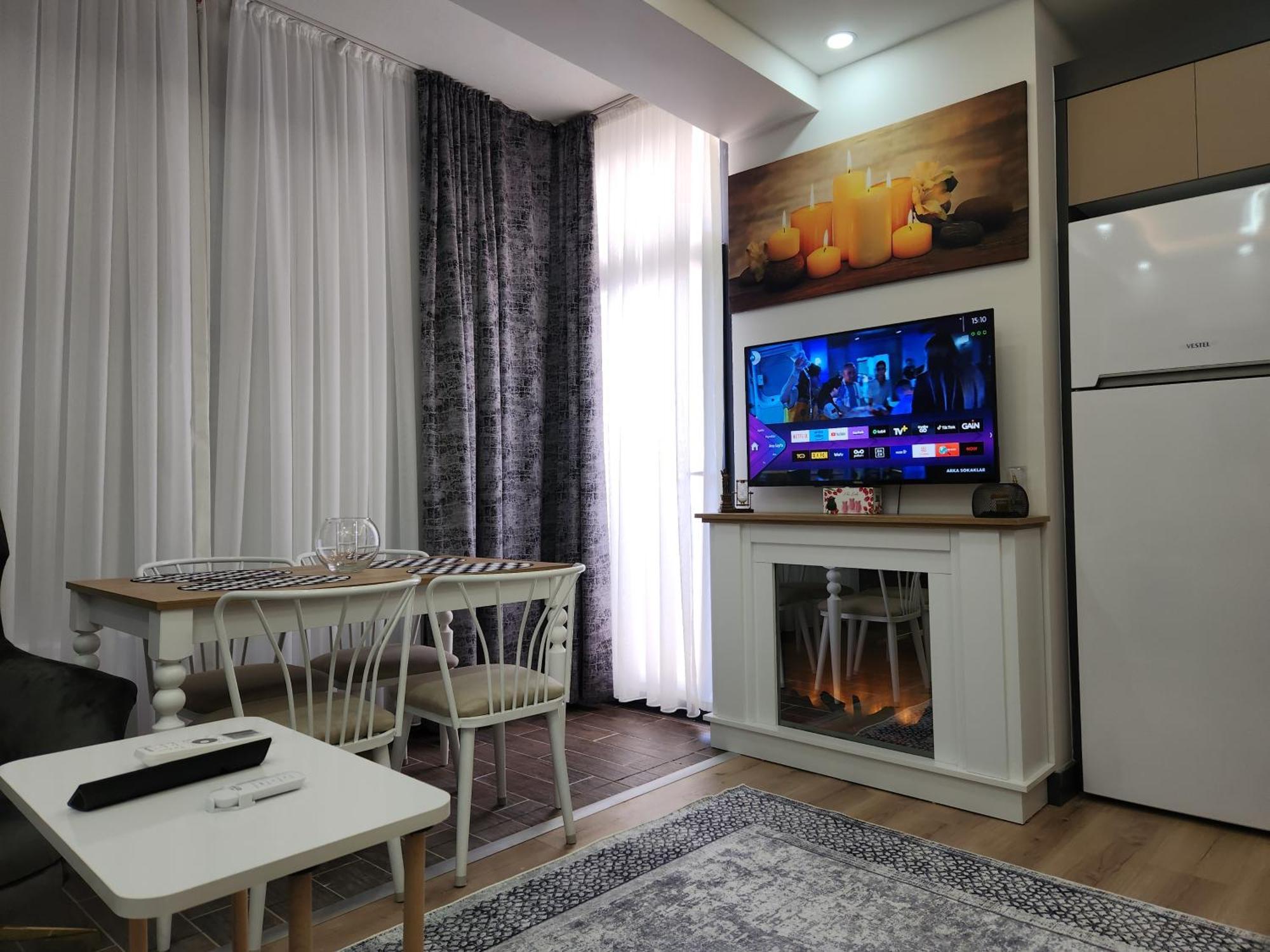 Wind Luxury 2 Apartman Aksu  Kültér fotó